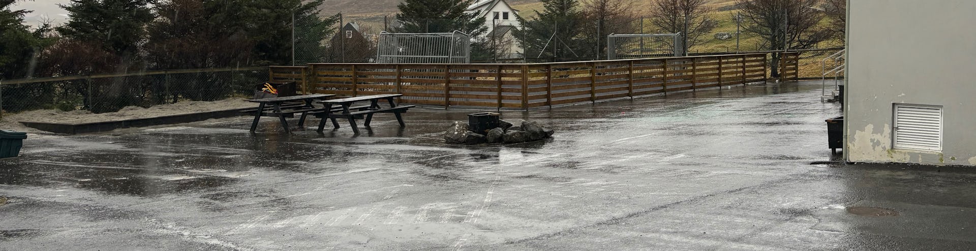 Starvsfólk til Frítíðarskúlan við Stórá